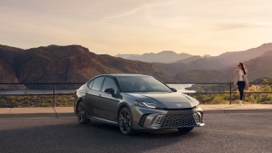 Paint protection film vs ceramic coating – which is better?